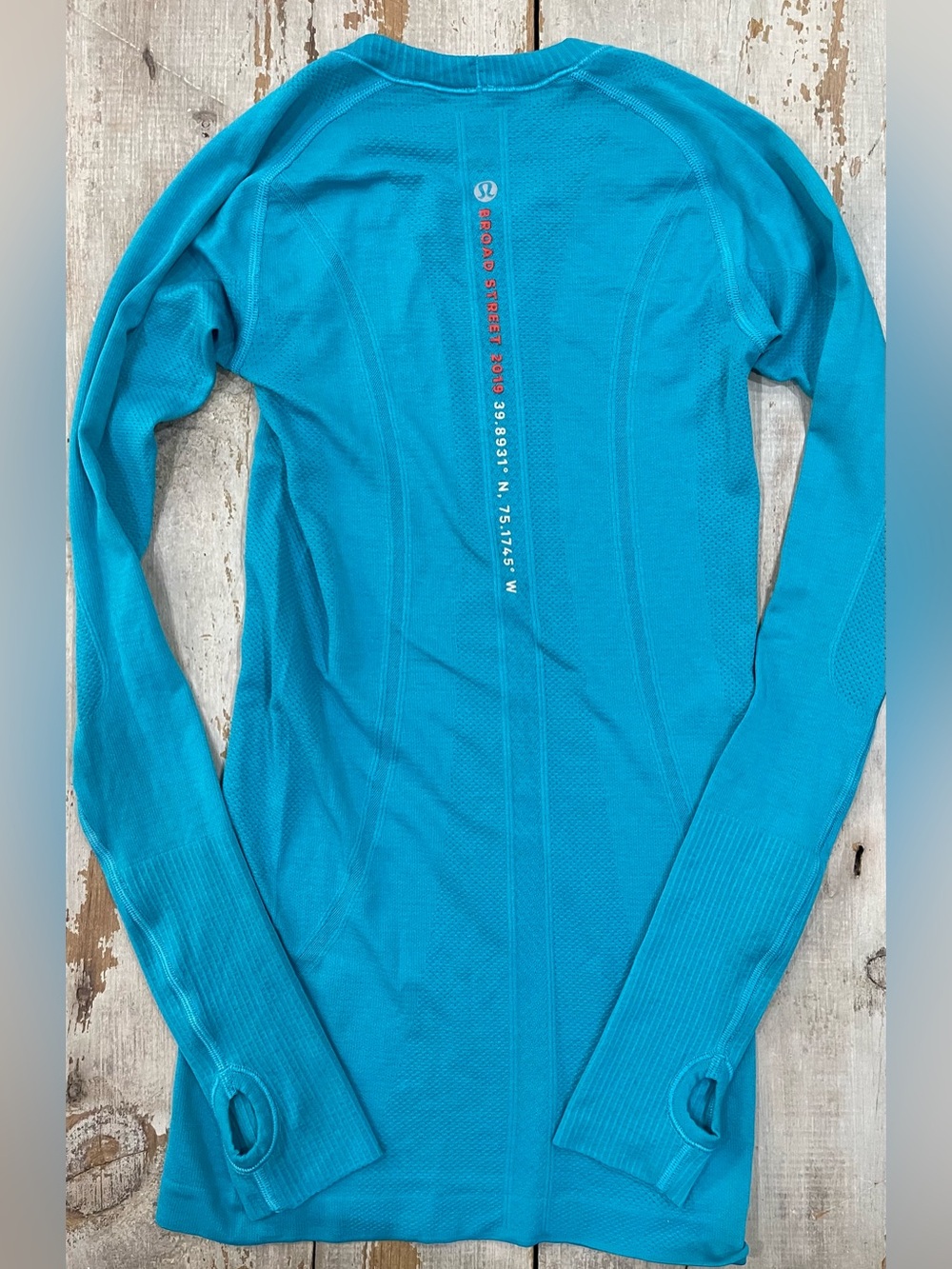 Lululemon Broad Street Run swiftly long-sleeve - size 2